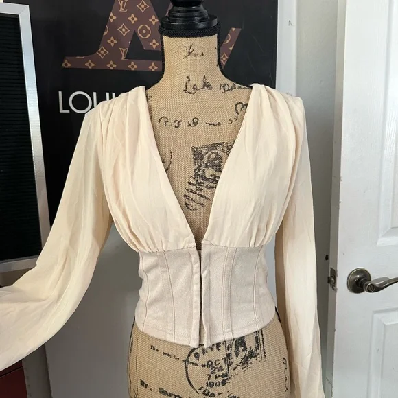 🆕Love X Design Long Sleeve Corset Top - Picture 3 of 16